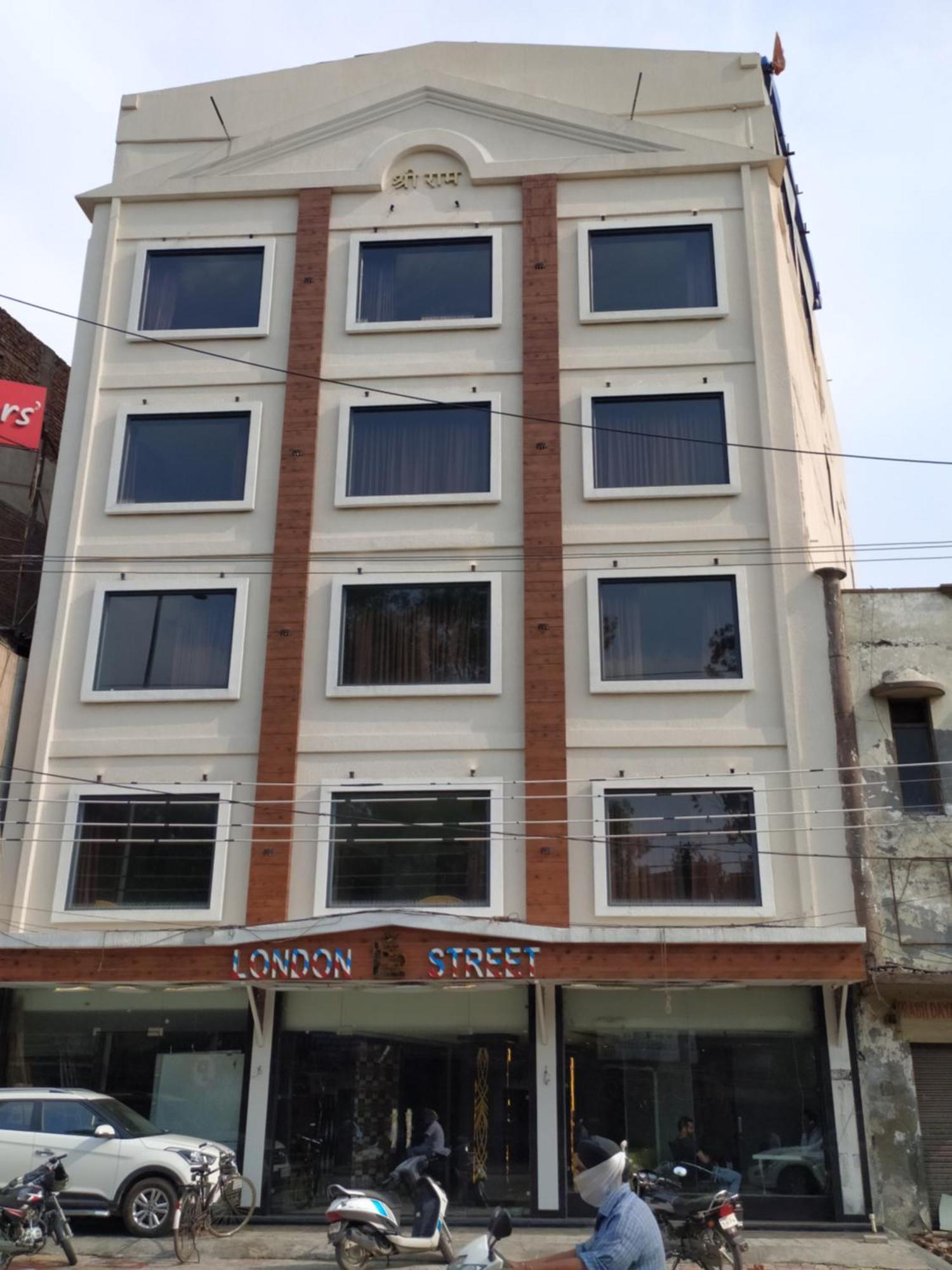 Treehouse London Street Amritsar Hotel Exterior foto